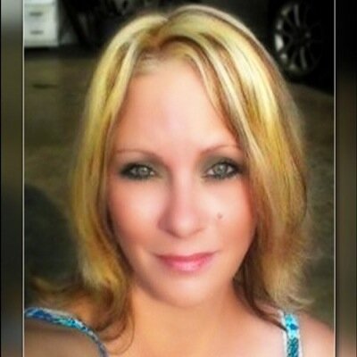 simplyme7170's profile picture. Country Singer/Songwriter