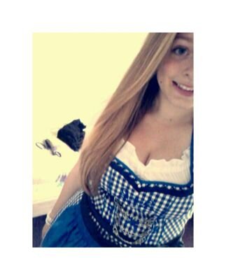 Follow me *-* I follow back ^-^ snapchat me: Verena_opfiii