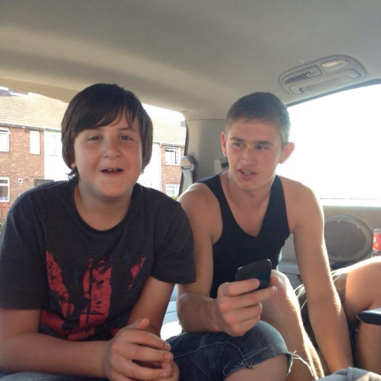 Joshlewis321's profile picture. 