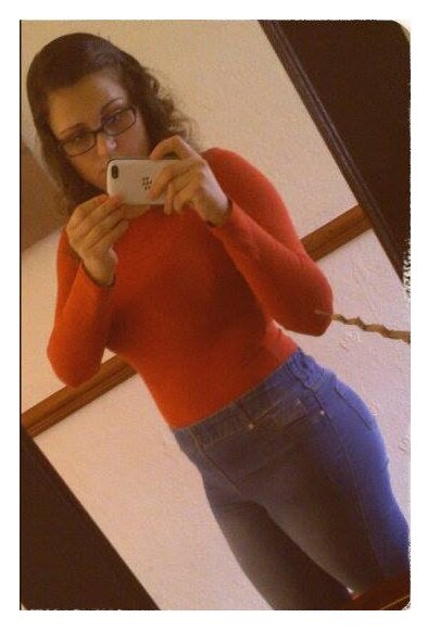 Add me on facebook Claudya Damasyo and add me on skype Claudiamourata and add me on bbm 2B5B35FE! Thank you :)