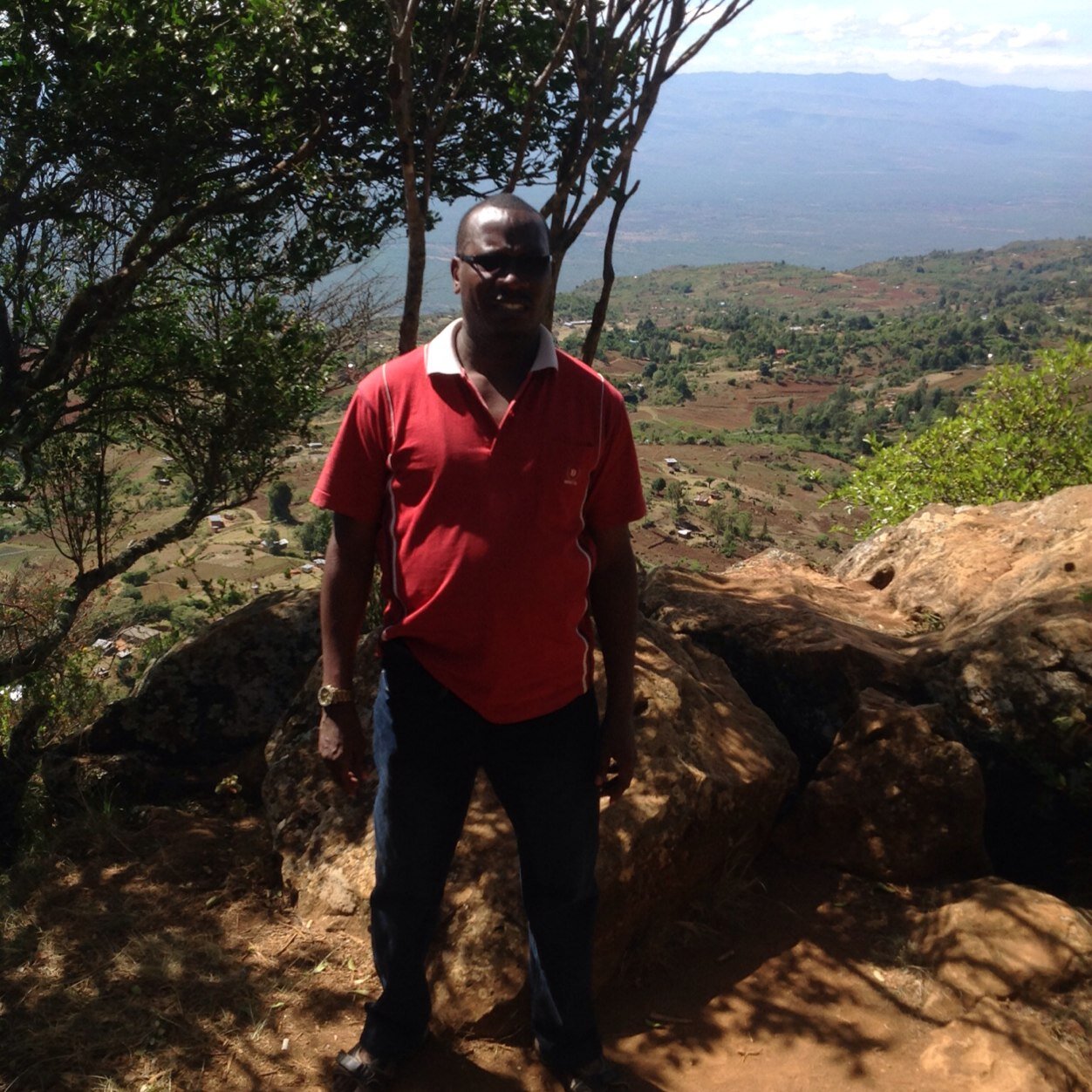 A/Professor of Marketing and Social Entreprenuership. Passionate about entreprenuership and doing all to change the world