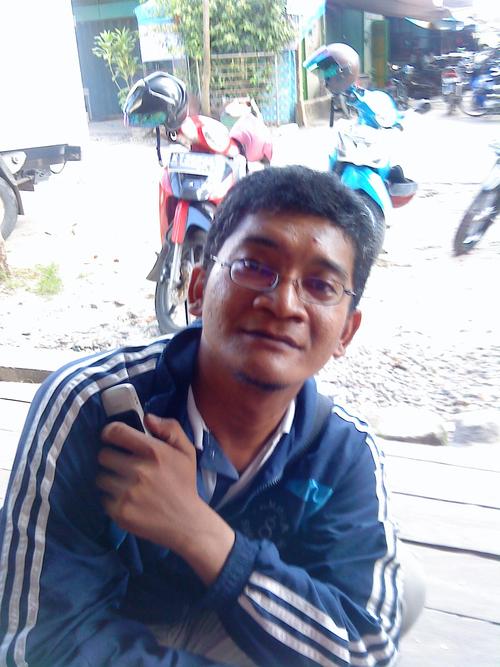 Harapan terkadang kabur oleh kondisi, terkadang sirna oleh situasi. Jangan biarkan itu terjadi, sebab harapan senantiasa ada bagi mereka yang percaya pada-Nya..