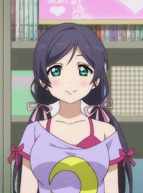 東絛希を愛しすぎている変態系ベーシスト(甘)       プロ目指して日々癒し森ガール系ボーカルとキチガイ系ギタリストとキチガイ系ドラマーと練習の日々
