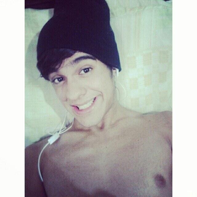 Wathssap 998268600 chama la '-