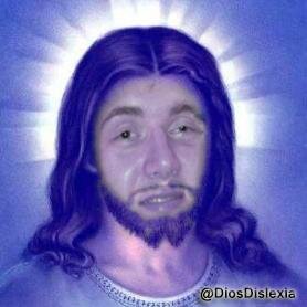 Quien este libre de piedras que tire el primer pecado. Dislexia tengo pero, ¿que sabes? Los disléxicos somos también persianas.