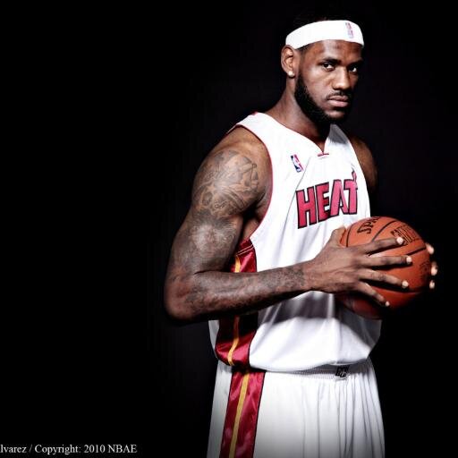 opheliegueant's profile picture. Fan de Krewella 
USA 3 In My Heart 
NBA Basket love 
Chicago Illinois :) 
The Walking Dead