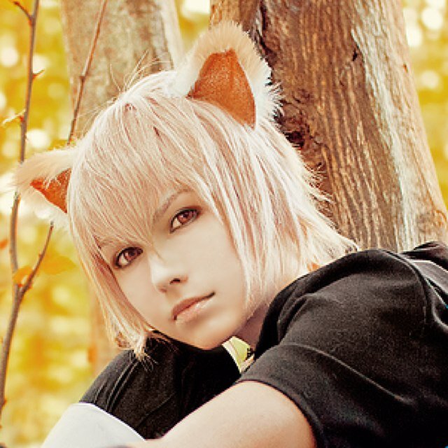 Hey Sol here (^_^)/
Otaku|Hobby writer|my cute little jester @Kuroi_Hane_❤