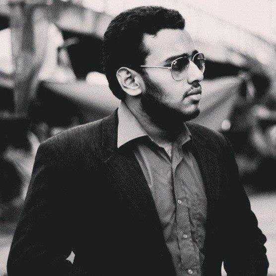 LOUD, WILD, FLAMBOYANT & UNPREDICTABLE...Thats enough 4 now...hehehe :]