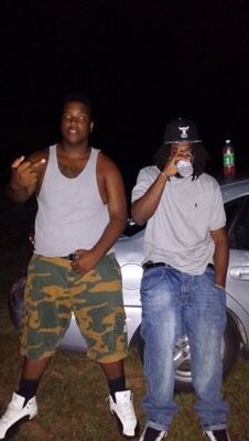 gansta's move in silence .