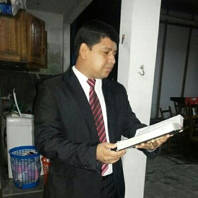 sou um homem com um coração aquebrantado pelo espirito santo e quero viver os sonhos que Deus tem pra mim e pra minha familia............