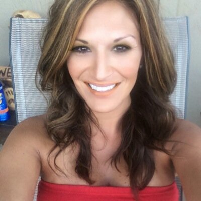 AmandaBumb's profile picture. 