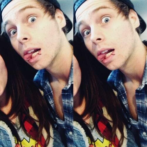 0/4 . Follow my second acc @winnie_pez please