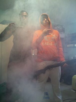 I'm a football player and a skateboarding guy who loves weed and basketball follow me and i'll return the favor