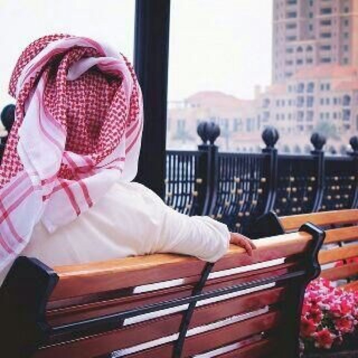طالب جامعيء _ ععآشق للگيان الهلاليء ،