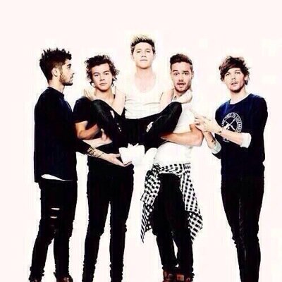 Don't follow me please follow this new account @Soutien_Niall1D for a follow ❤️!