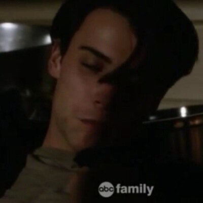 CharIieMcbride's profile picture. 18. Just your average psychopath.