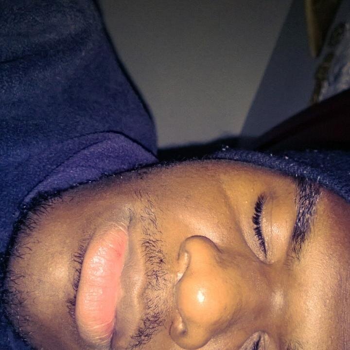 bengee012's profile picture. https://t.co/er3HxyzPLN