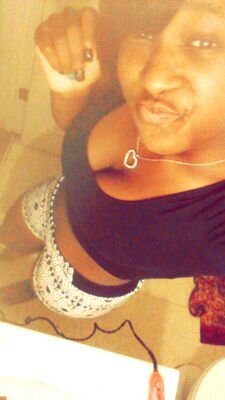 I Go Thru Alot Do I Let My pain Show . NO Cause Thatss Weak asf ' Im A Strong Women . Who Trys Not Too Let People Use Her . Im 18 ! Where's My Love