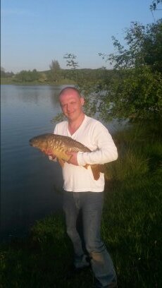 full time stoner, fan of vodka, fishing and cars :-)