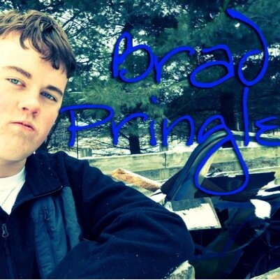 hi im Brad i like long walks on the beach, music and warm hugs.