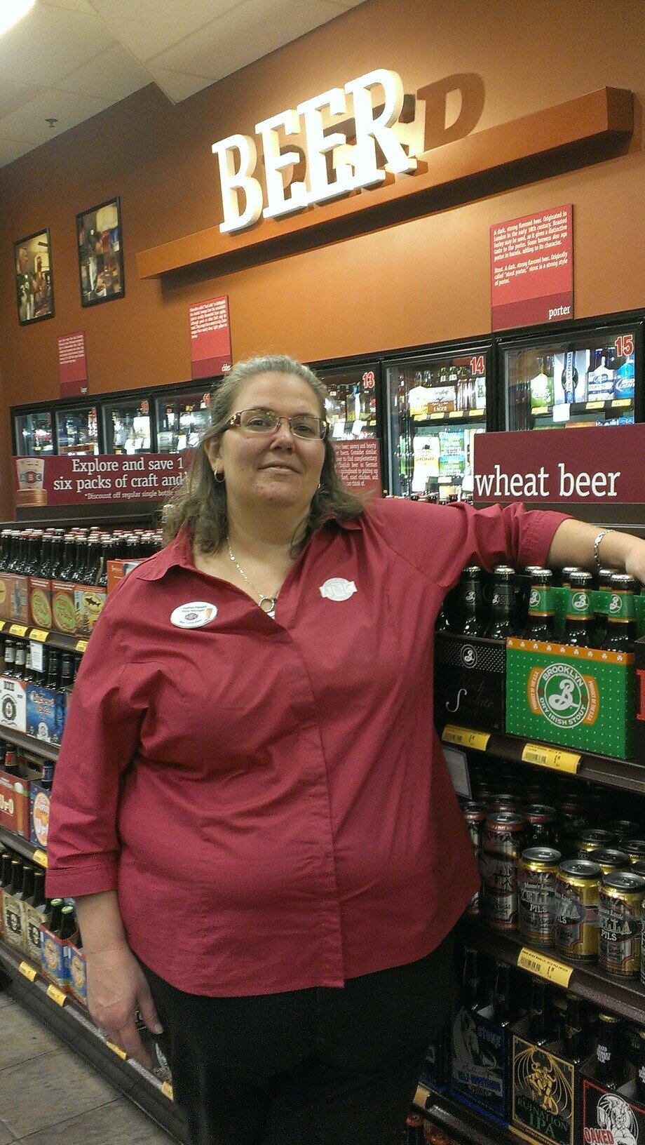 Cicerone beer consultant for ABC Fine Wine & Spirits in Bradenton. Follow me for craft beer updates, tastings & new brews.Store info here:http://t.co/bilu0Du1CD