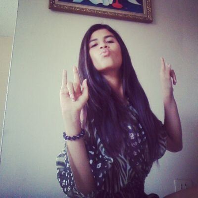 en la vida hay que disfrutar algo,  la vida .!