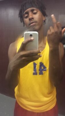 Free my brudda grid, and follow my bae @juussttiiccee