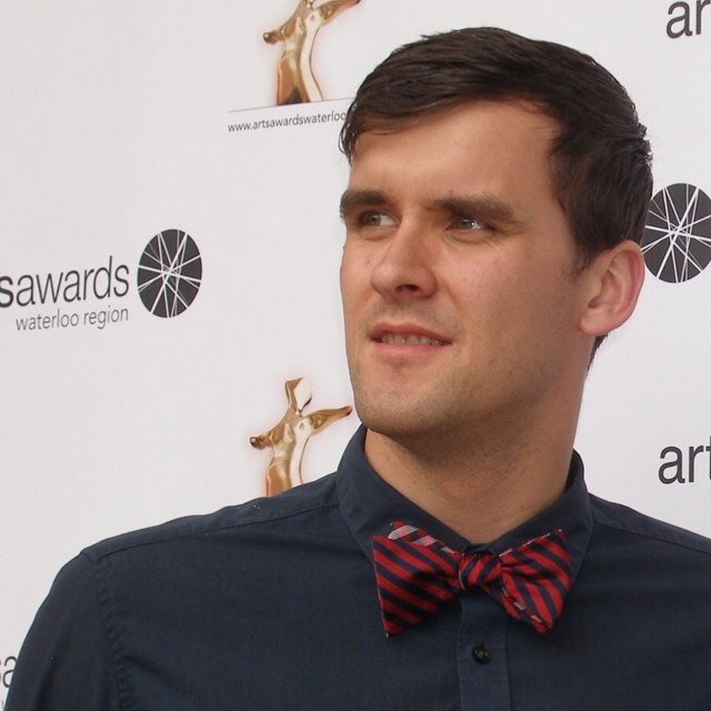 EvanEtchr's profile picture. Hello, My name is Evan. I am known for a few things: bowties, blogging, and formerly being fat... but maybe most of all, I am known for Etch A Sketches. I etch