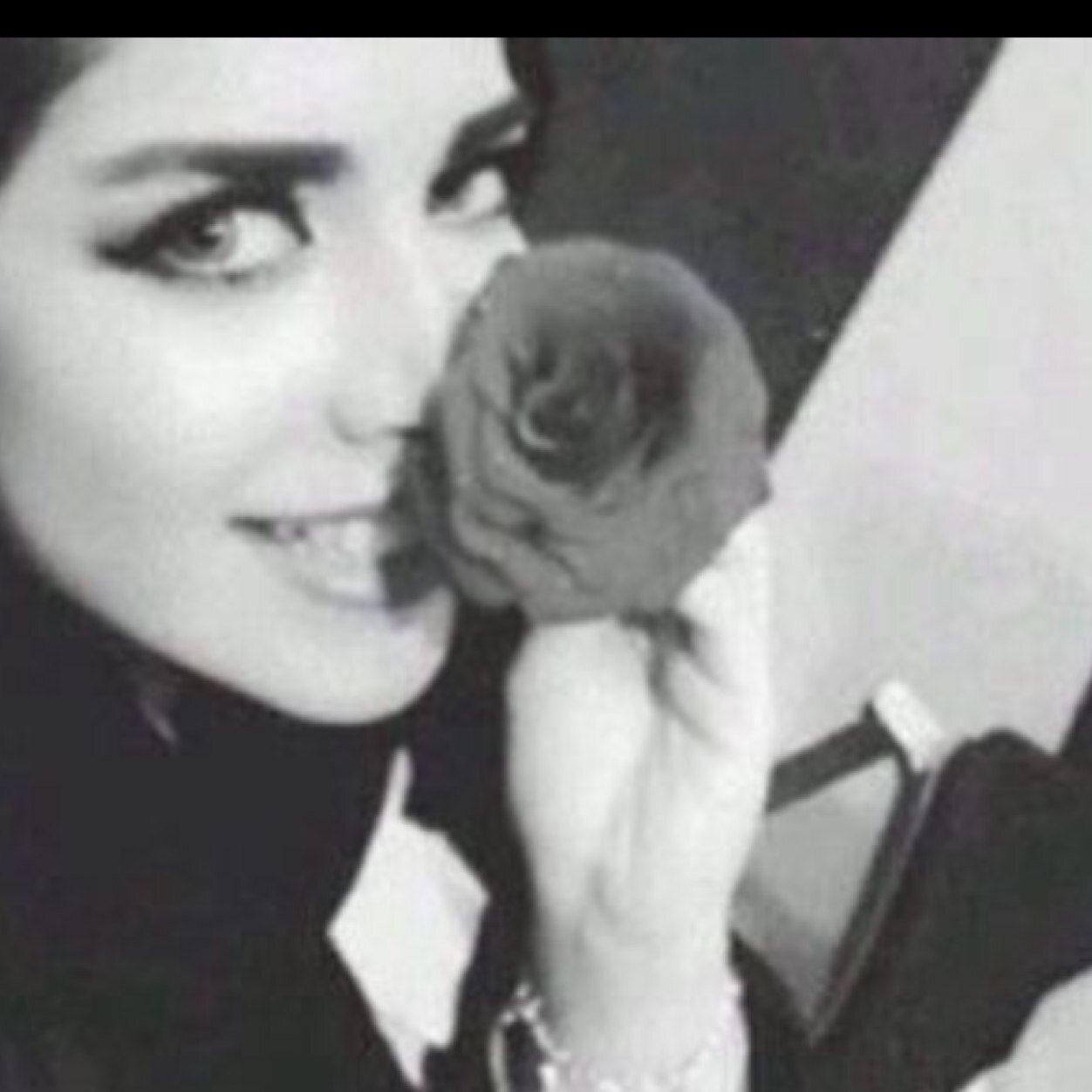 saja_14's profile picture. 