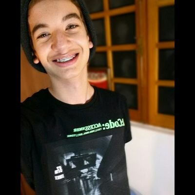 Brazilian, 13 
Falador passa mal.
