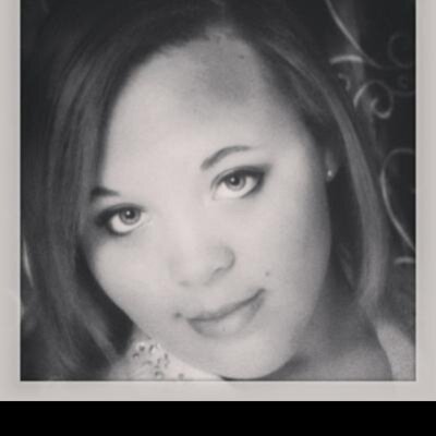I'm just a girl, an aspiring Best Selling Author and Actress.