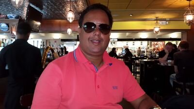 Tim Beta. Leonino, Olindense, 39 anos.Reportér Fotográfico, Relações Públicas, Profissional de Telecomunicações e Empresário.