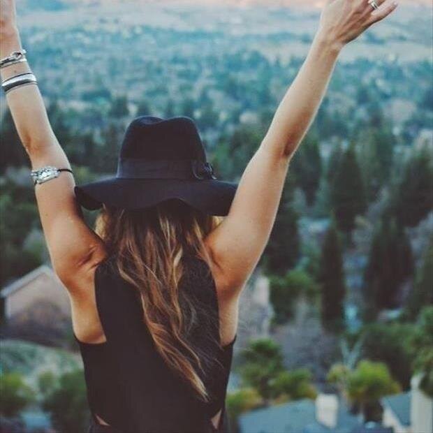 AlaynaArielle's profile picture. 