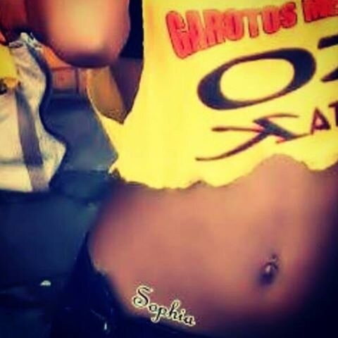 Quem sou eu? siga e saberás.. quem se define  se limita *-*