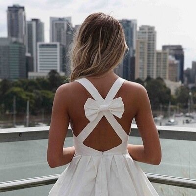 The name is Summer | Sassy | Country girl that moved to California | RP/FL | Dont laugh at my accent | British boys are hot!