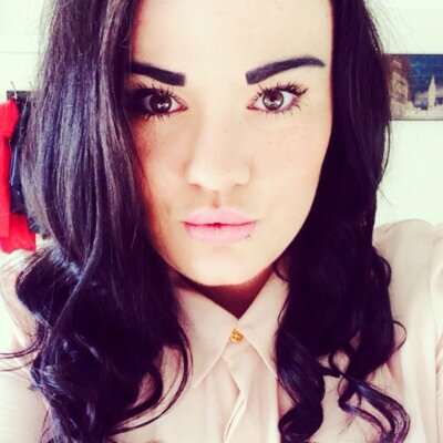 Lucindajh's profile picture. 