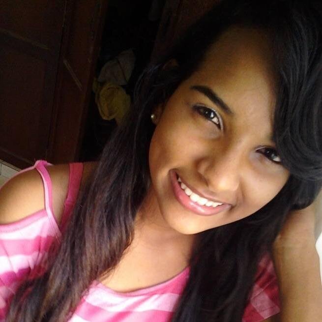 Amada por Dios♥ Believe in yourself ∞/ juntas hasta el ∞ & + → @chanel_Zm  / Follow me! ♥.♥