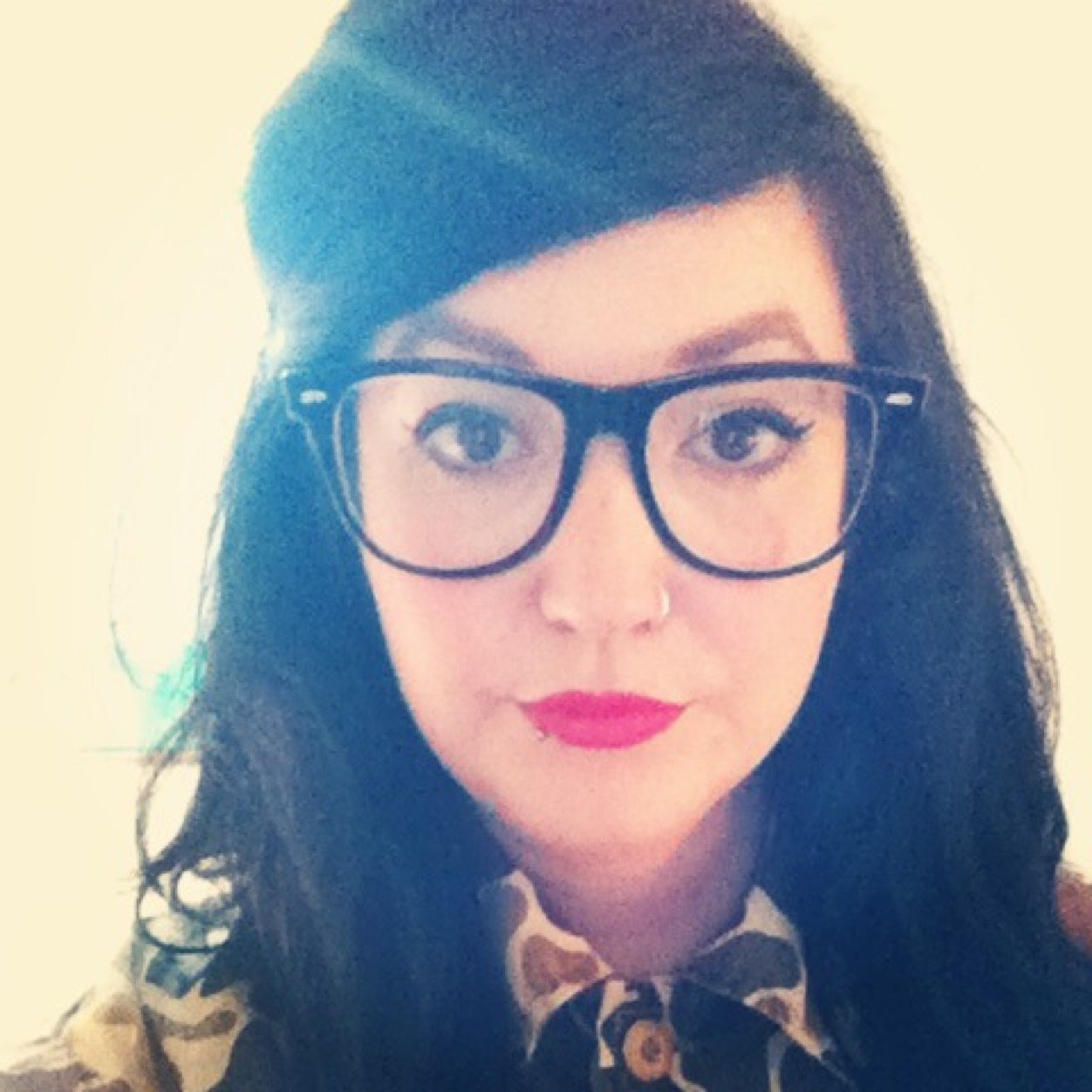 therizle's profile picture. Psychotic. Neurotic. Extrovert.