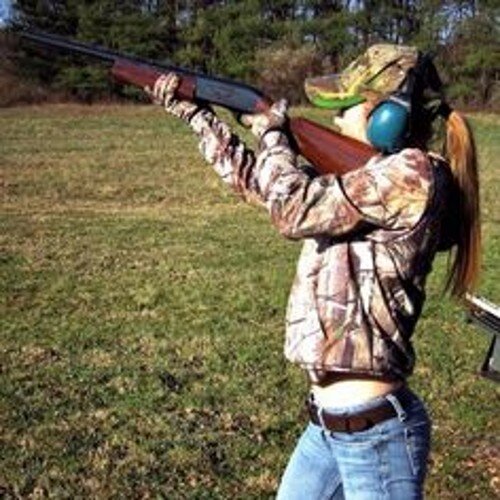 Just a small town country girl from New York just waiting to break out ✌