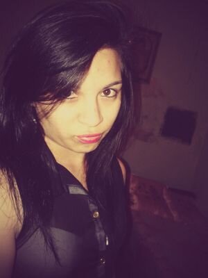 Qiieen m sigueee!? :)) Sooy muy bnaa onda!!! :))