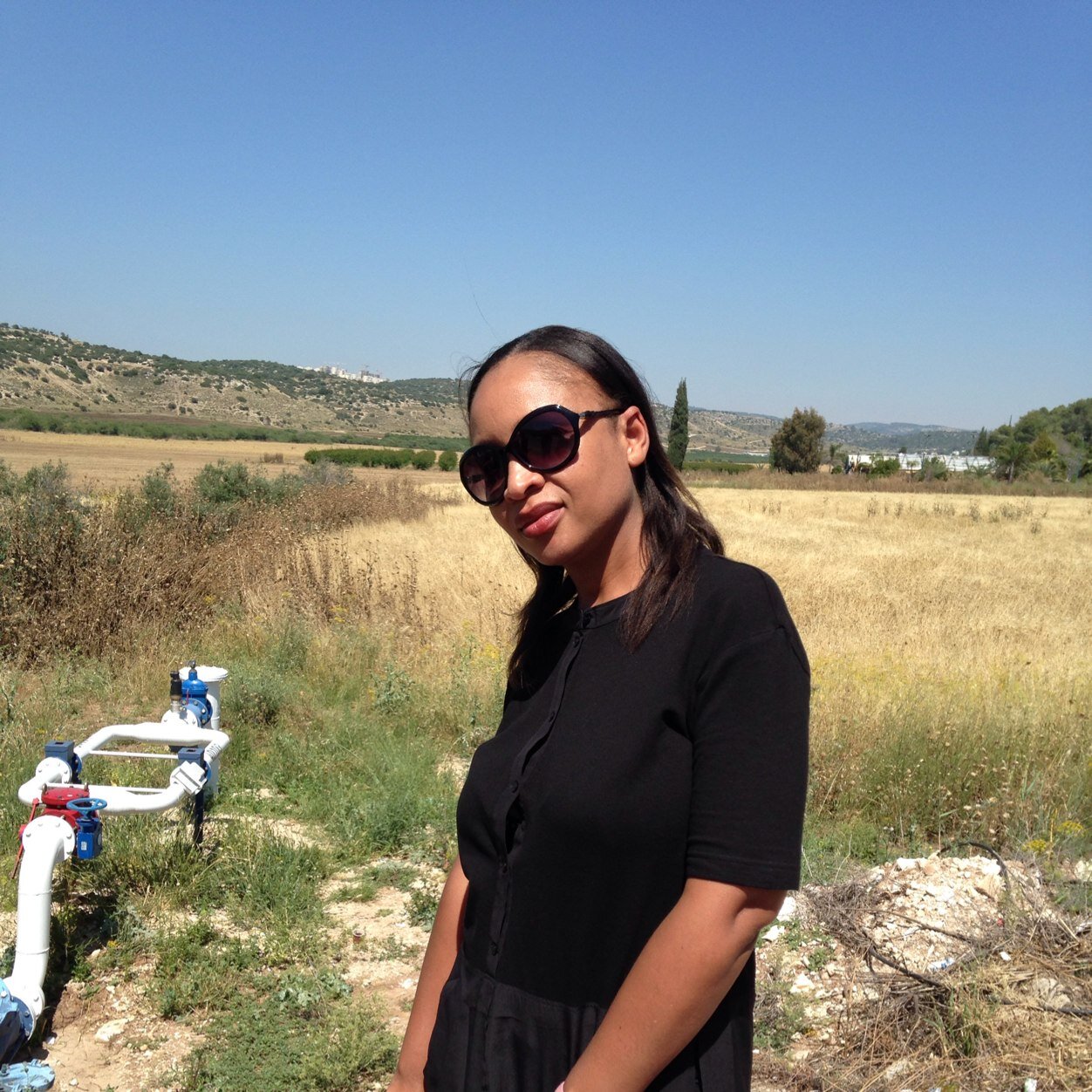 Fan_stylin's profile picture. I'm a God fearing woman and with God in my life I have everything I need. I love my Family and Friends so dearly. God bless you all.