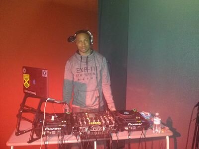 Producing and Spinning nothing but the Hottest Christian music!!! KINGDOM BUILDING!                                            mercurysoundsent@gmail.com