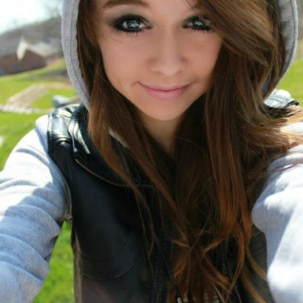 StormyRubles_'s profile picture. ღStormy is the name. @jakeybell_ is amazing and I love him. My best friend is @breelowery_ ||Cheerleader||Taken||I love star wars and Taco Bell!ღ#HudsonAcademy