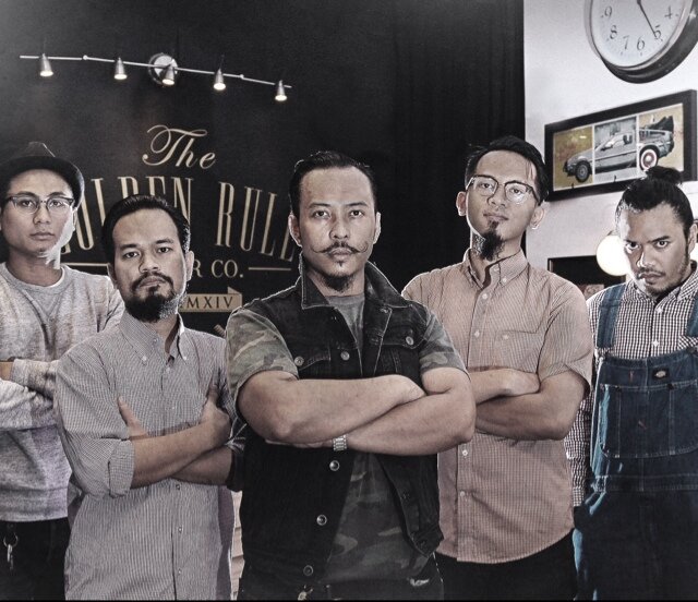 Barber/Owner The Golden Rule Barber Co. Live Looper, Dreamer,Musician, Songwriter.