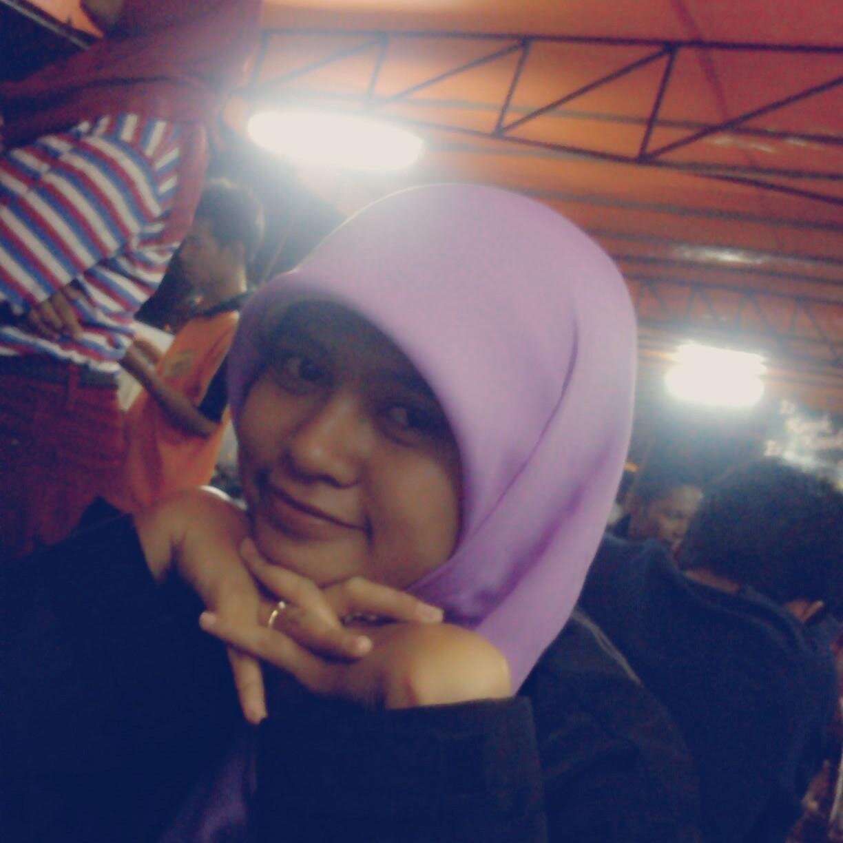 ana_rayhana Profile Picture