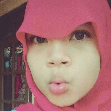 hah??nyesekk tai di jauhan ku jelema nu di pika bgoh !!!!:'(