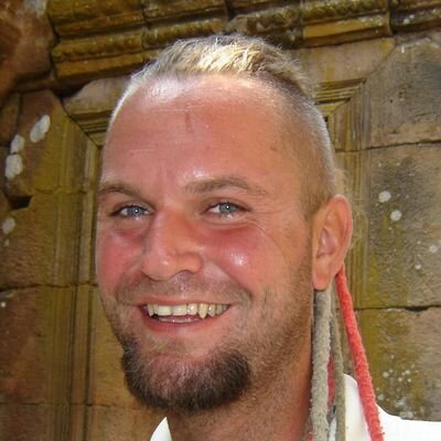 Houbanny's profile picture. 