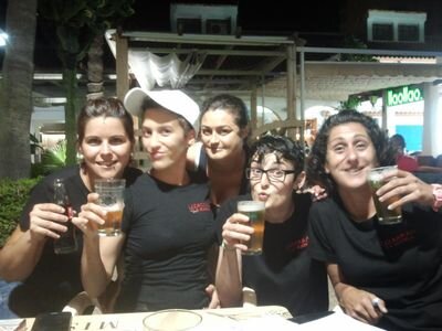 anifernande's profile picture. chicas lizarran la manga