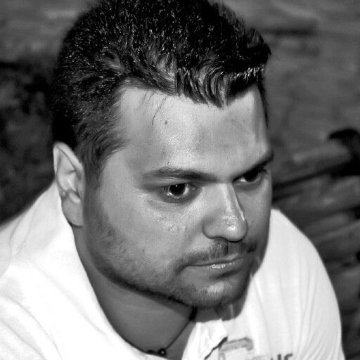 st_sakis's profile picture. 