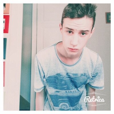 EloiUn's profile picture. Tu va rigolez ... RIGOLE PUTAIN !